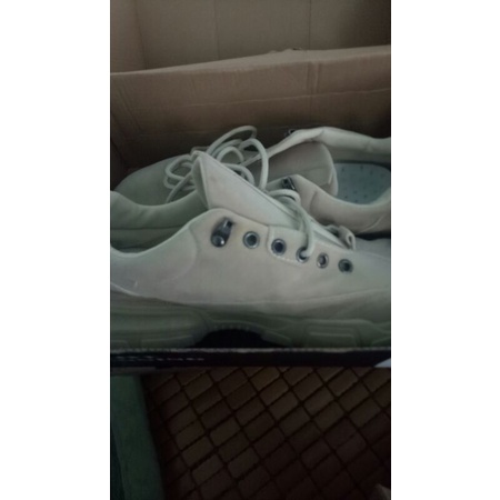 Giày new nam nữ pass giá rẻ