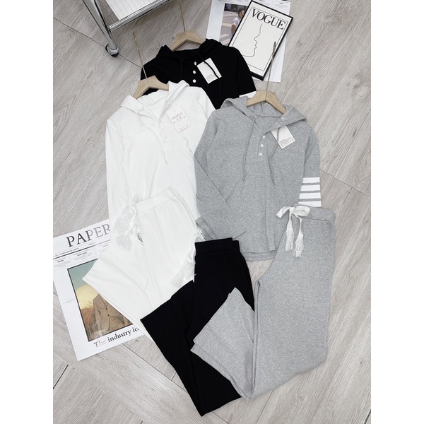 [ 𝐅𝐑𝐄𝐄 𝐒𝐇𝐈𝐏 ]  SET LEN THOM SỌC TAY XẺ GẤU VẠT BẦU