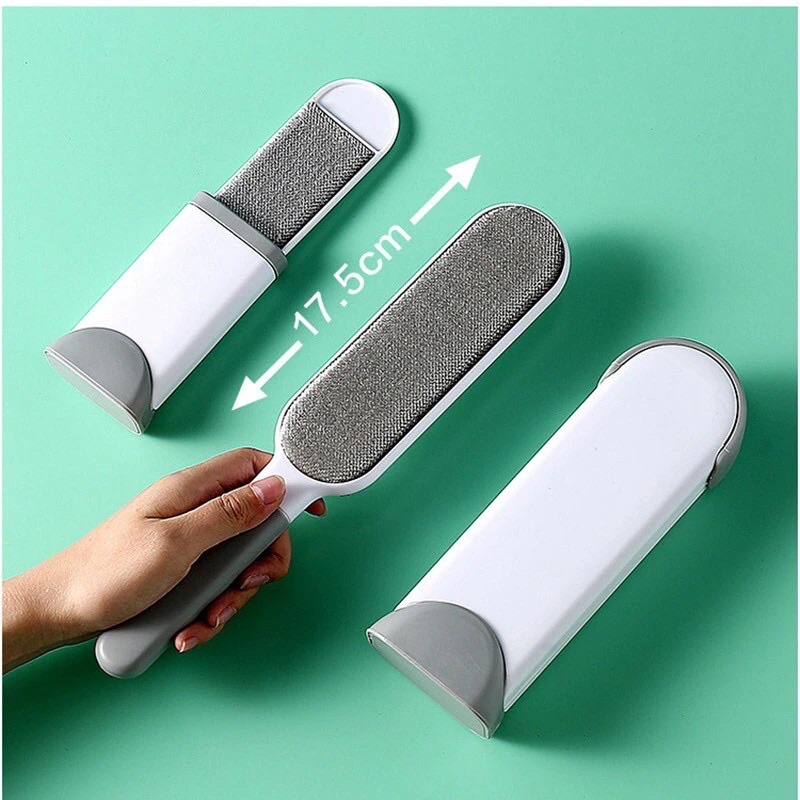 Dụng cụ tĩnh điện lấy đi bụi lông tiện lợi .