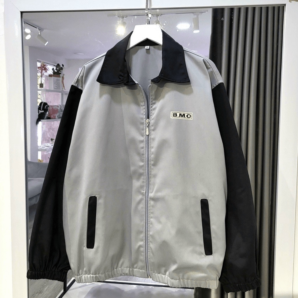 (MẪU MỚI) ÁO KHOÁC KAKI NAM NƯC QUỐC DÂN CỔ BẺ THÊU BMO TAY PHỐI RẮP LĂNG SHOP VALENTINA