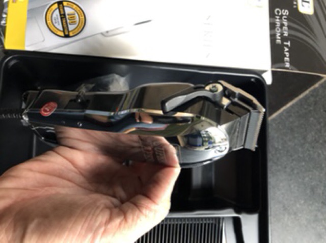 Tông đơ Wahl Chrome Super Taper điện 220v