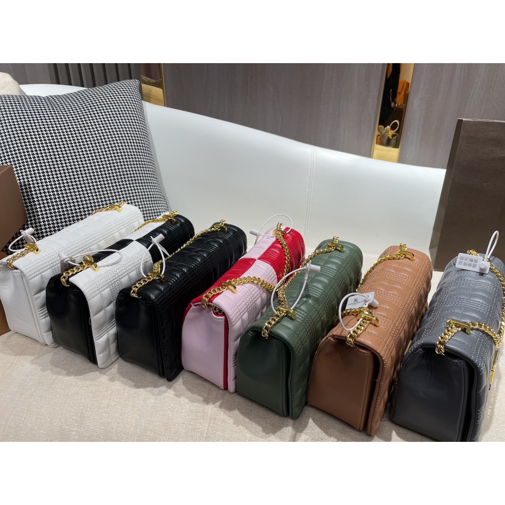Túi Đeo Chéo Burberry Phong Cách Thể Thao Sang Trọng Thời Trang Cho Nam Nữ