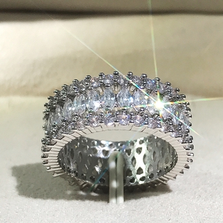 Nhẫn iFIT Đính Đá Zircon Sang Trọng Độc Đáo