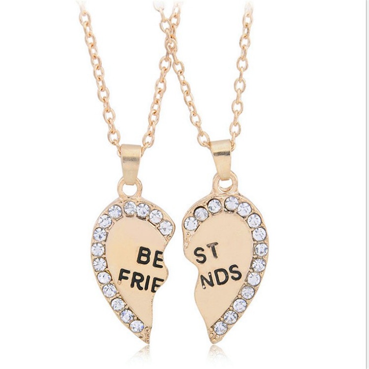 Bộ 2 Vòng Cổ Choker Mặt Trái Tim Đính Đá Thời Trang Hàn Quốc