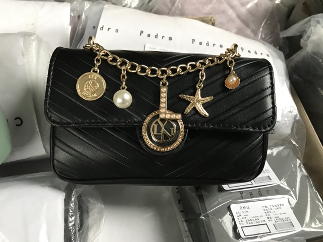 Túi LYN huy hiệu size 18