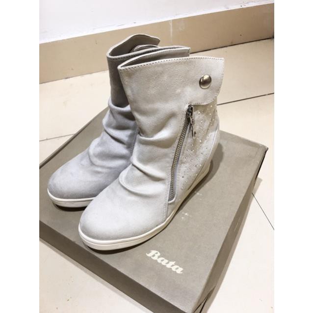 Boot hãng BaTa chính hãng cao 8cm🔥sale cực rẻ 🔥Big size 41 | BigBuy360 - bigbuy360.vn