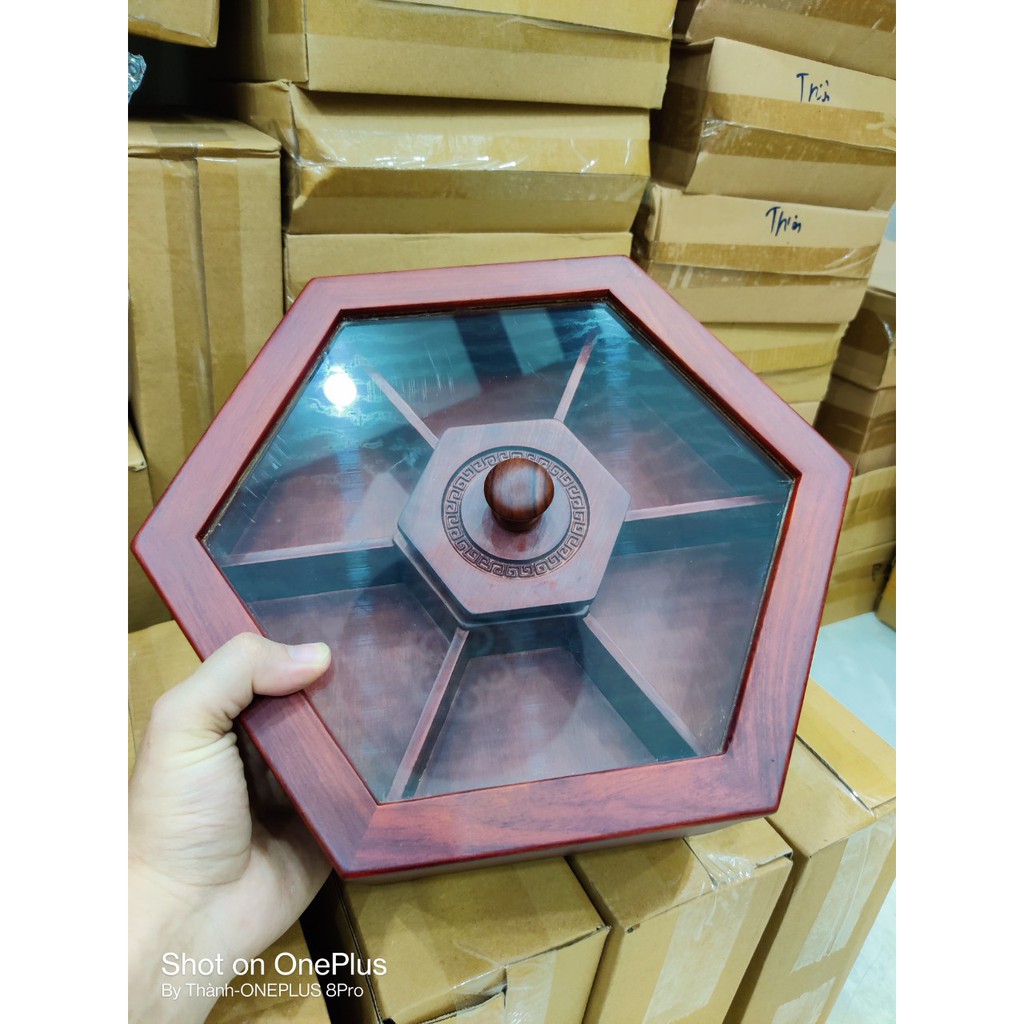 Khay Đựng Bánh Kẹo Ngày Tết bằng Gỗ Hương Cao Cấp Lục Giac Kính - khay đựng mứt tết bằng gỗ - ẢNH THỰC TẾ