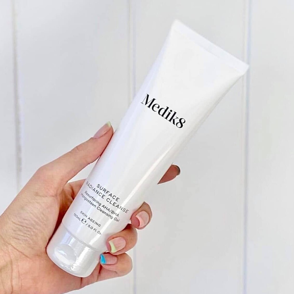 [Medik8] Sữa rửa mặt Surface Radiance Cleanser