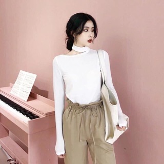 Áo len monteghi cổ chocker