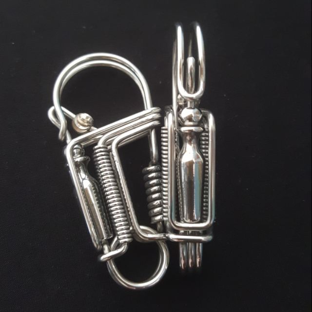 Móc khóa uốn thủ công full inox