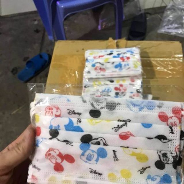 Khau trang y te 4 lop cho be