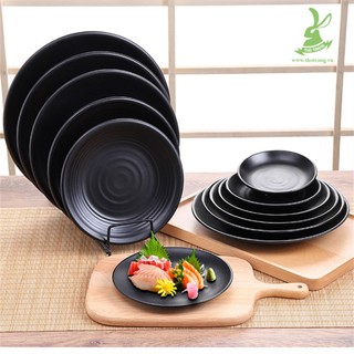Dĩa tròn có vân ở giữa đủ size màu đen nhám để đồ nướng bbq