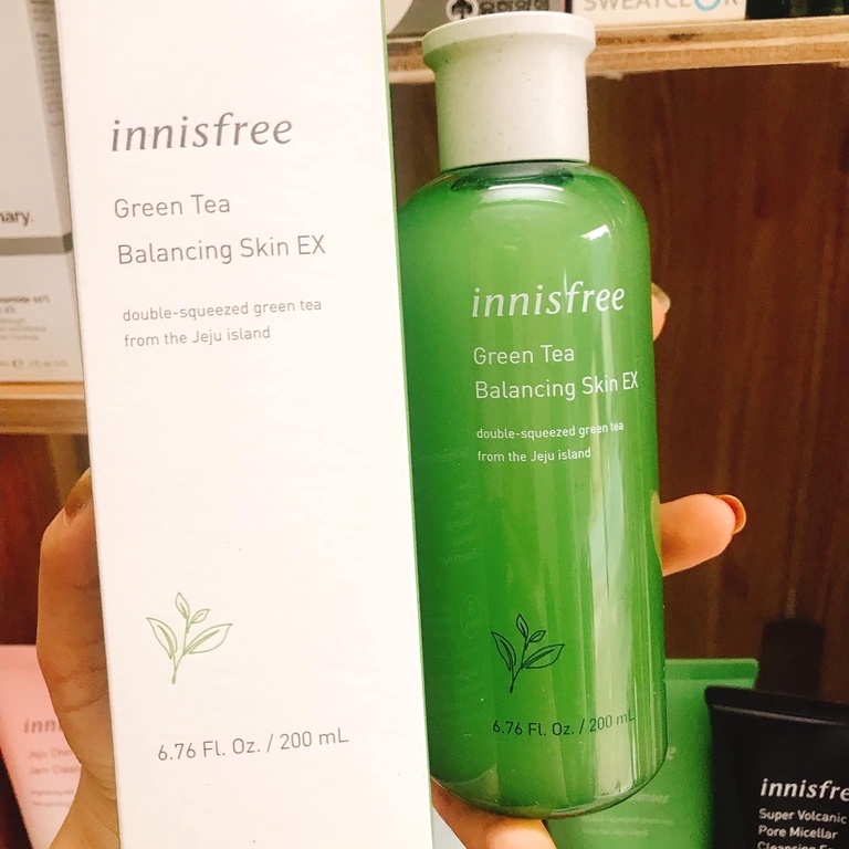 Nước Hoa Hồng Innisfree Trà Xanh Green Tea Balancing Skin EX 200ML - TONER GIẢM MỤN, KIỀM DẦU