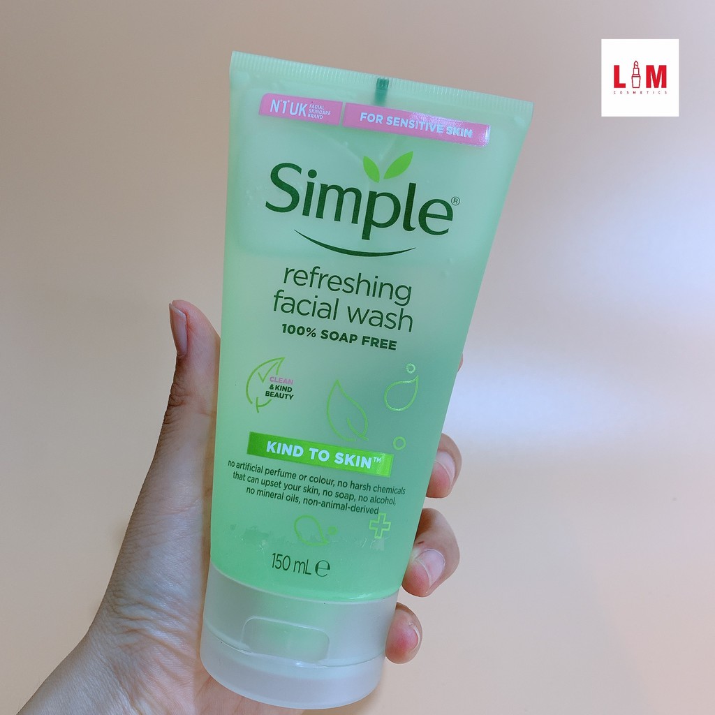 Sữa rửa mặt dưỡng ẩm Simple Refreshing Facial Wash 150ml [Chính Hãng]