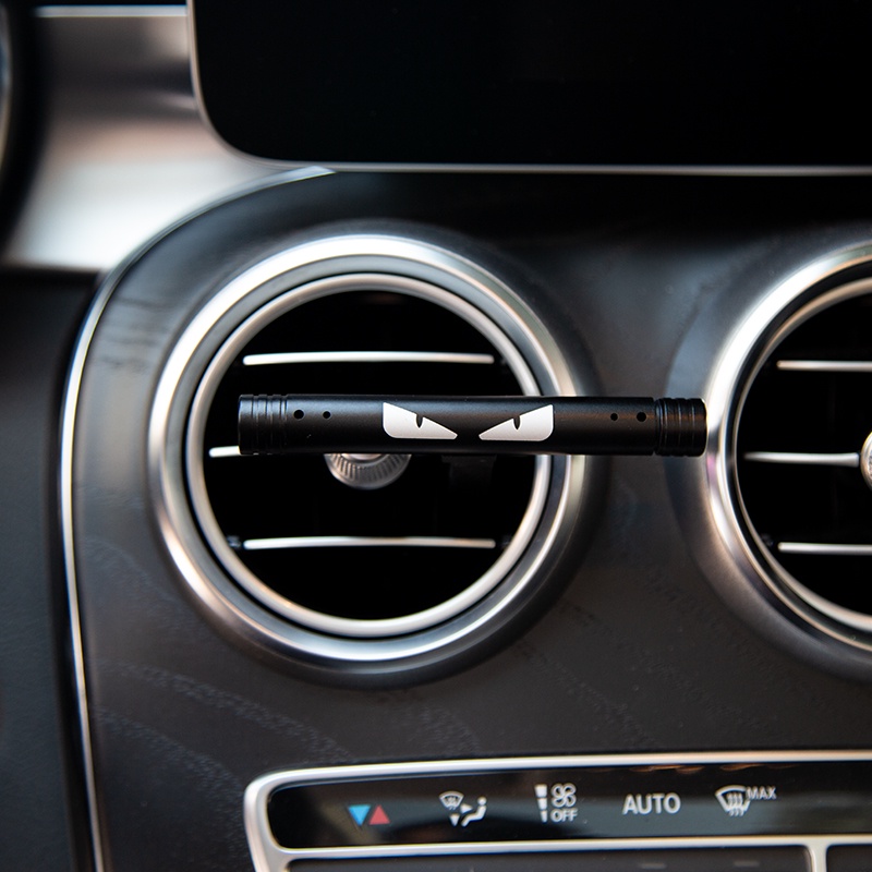 Nước Hoa Ô Tô / Tinh Dầu Thơm Xe Hơi / Nước Hoa Ô Tô Kẹp Cửa Gió / Nước Hoa Ô Tô Cao Cấp / Dụng Cụ Khuếch Tán Nước Hoa Bằng Hợp Kim Nhôm Cho Xe Ô Tô