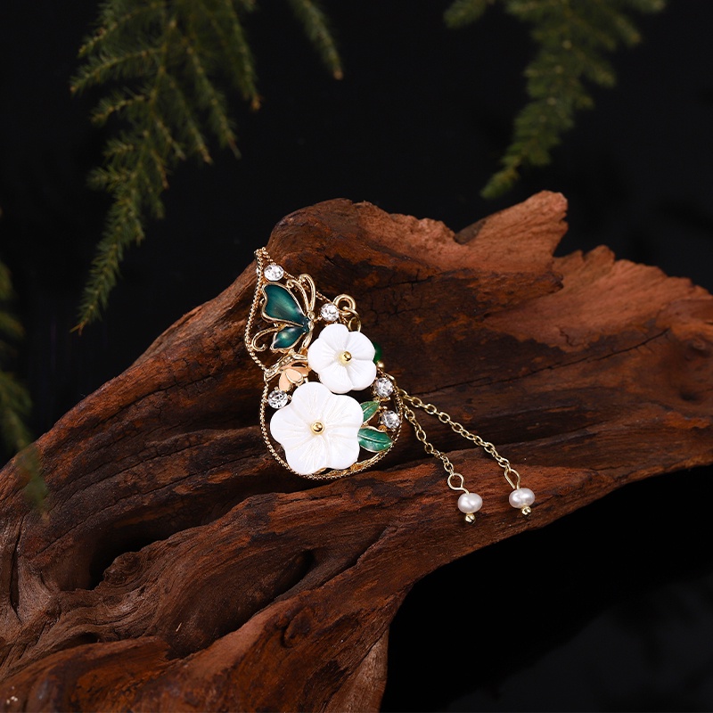 Ghim Cài Áo Hình Chim Công Đính Ngọc Trai Sang Trọng