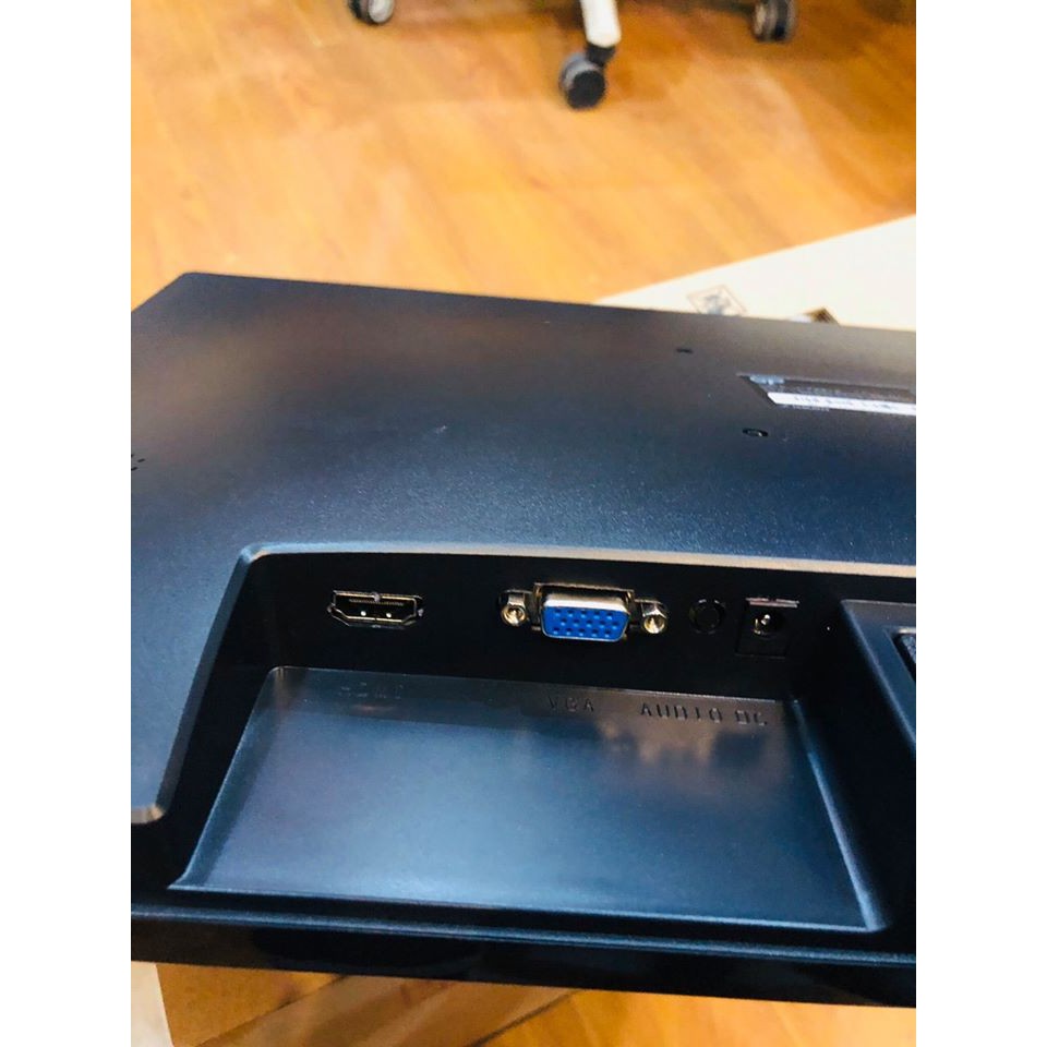 MÀN HÌNH MÁY TÍNH 20 INCH NEWBOX 100% GIÁ RẺ !!! | BigBuy360 - bigbuy360.vn