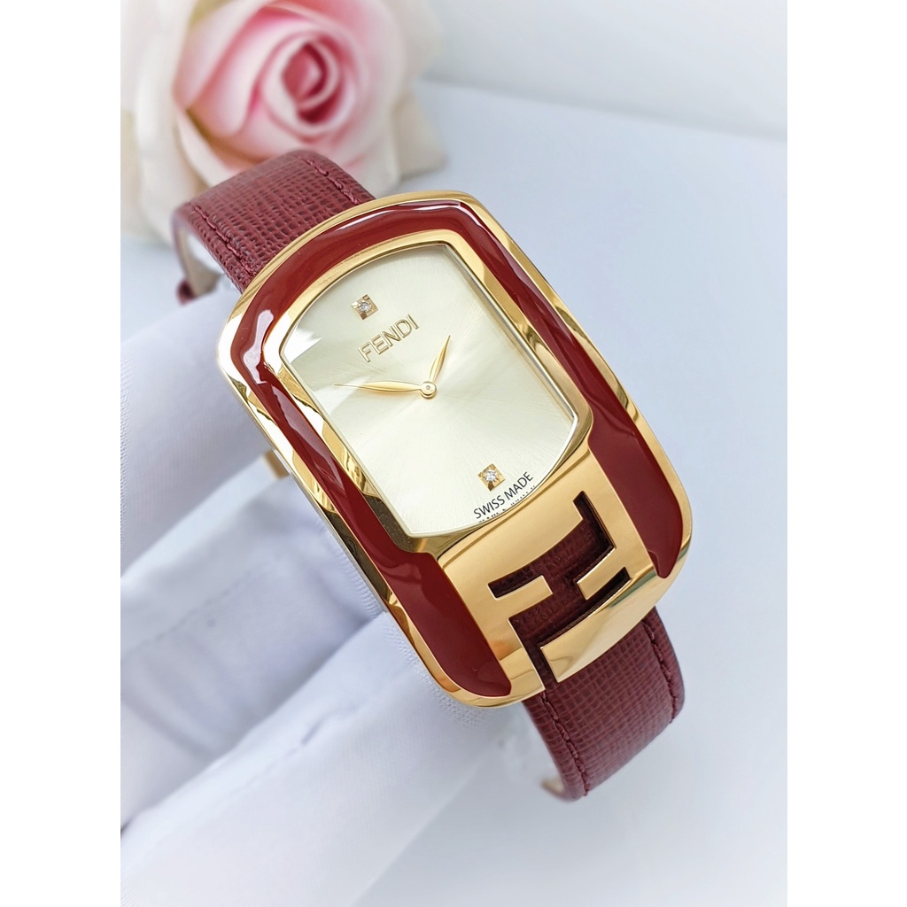 Đồng hồ nữ chính hãng Fendi Chame leon dây da đỏ cực hot- Máy quartz pin Thụy Sĩ - Kính sapphire