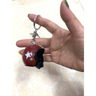 Sỉ 10 móc khoá đội mũ bảo hiểm