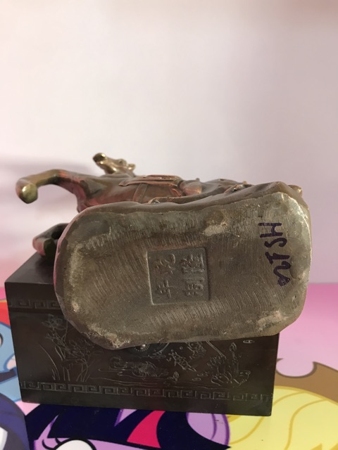 Tượng đồng ngựa mã đáo thành công