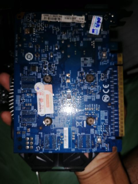 Vga card màn hình 750 1gb gigabyte | BigBuy360 - bigbuy360.vn