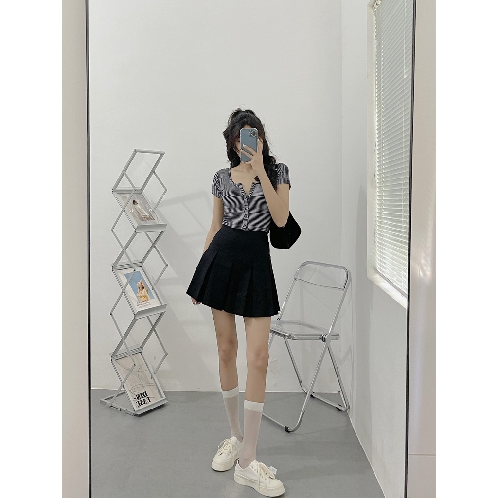 Áo croptop nữ tay ngắn HHVINTAGE kiểu bấm nút basic Top A27