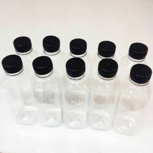 100 Chai nhựa vuông nắp đen 350ml