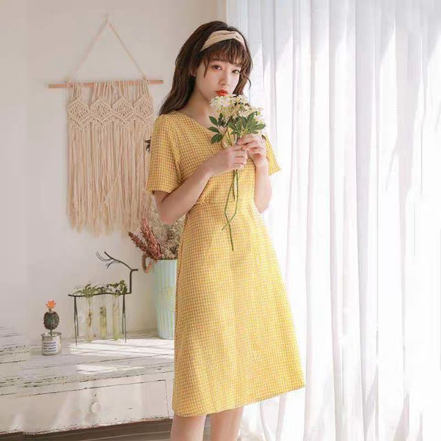 Đầm caro cổ V Quảng Châu (kèm hình thật)