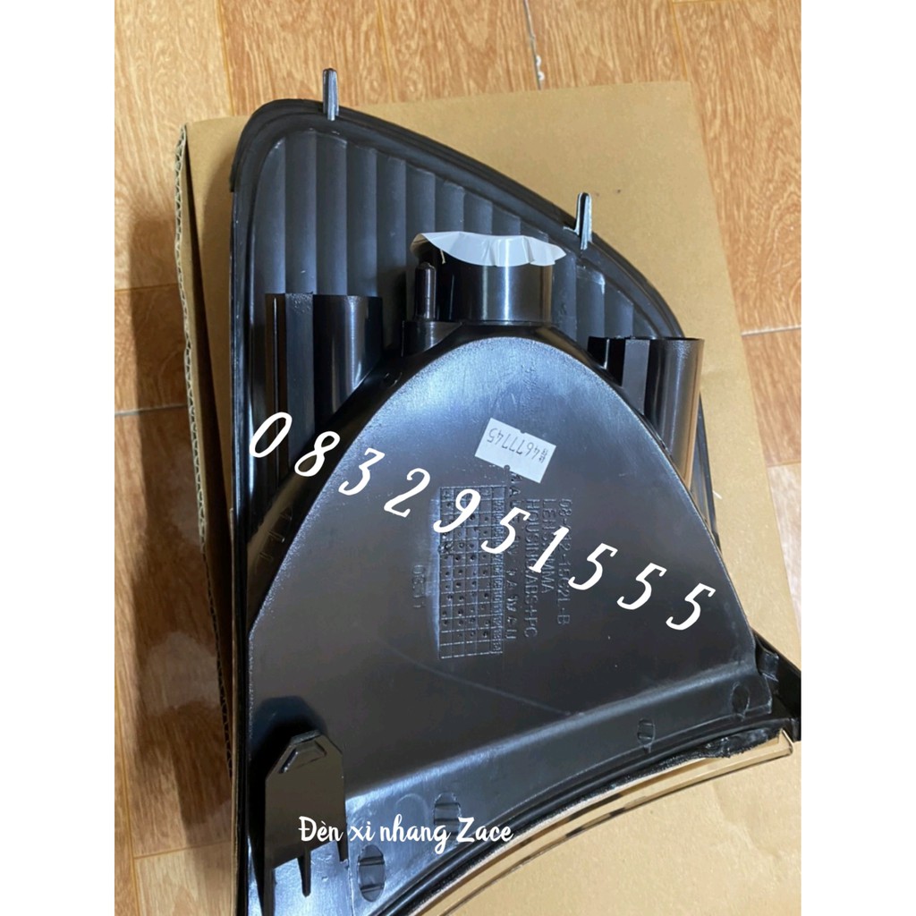 Đèn xi nhan Toyota Zace