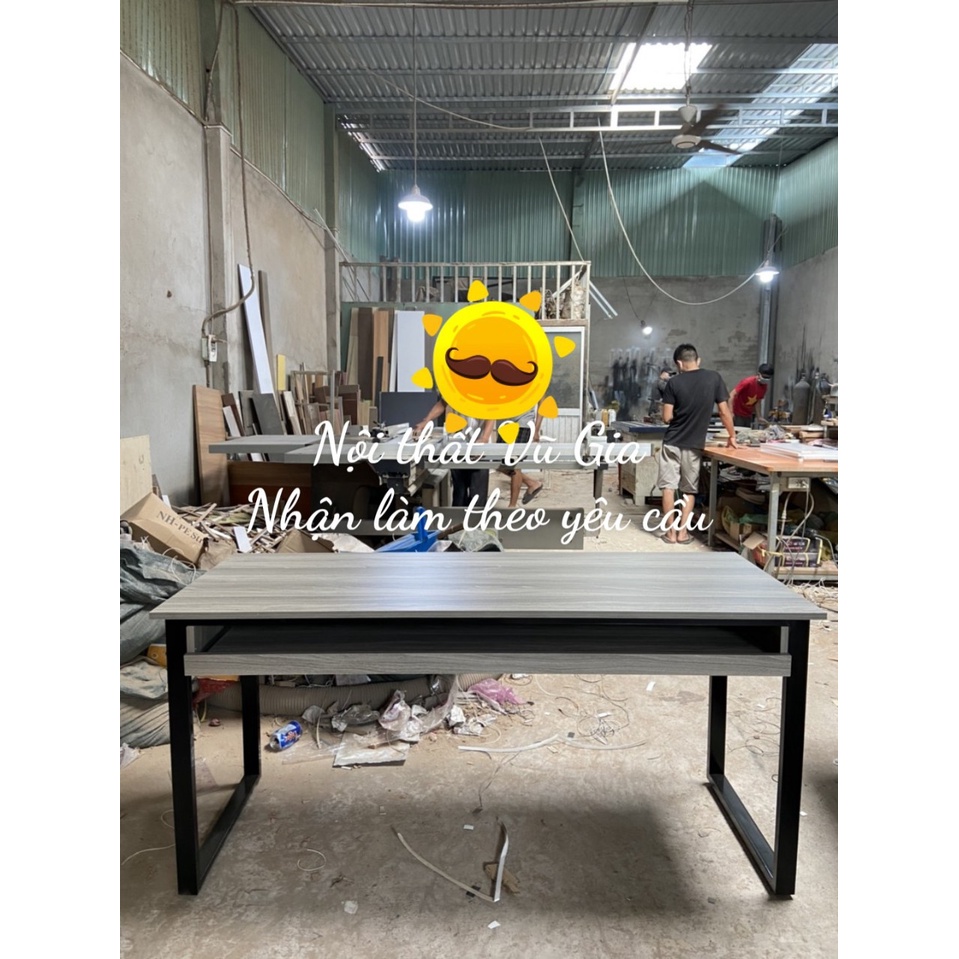 bàn chân sắt mặt gỗ có ngăn kéo để đàn organ