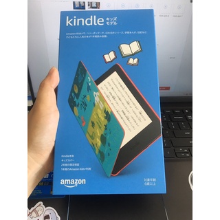 Máy đọc sách kindle kid basic 11, bản mới có đèn nền