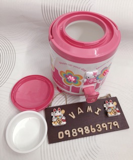 BÌNH ĐỰNG NƯỚC CÓ VÒI HELLO KITTY MOSHI 3L