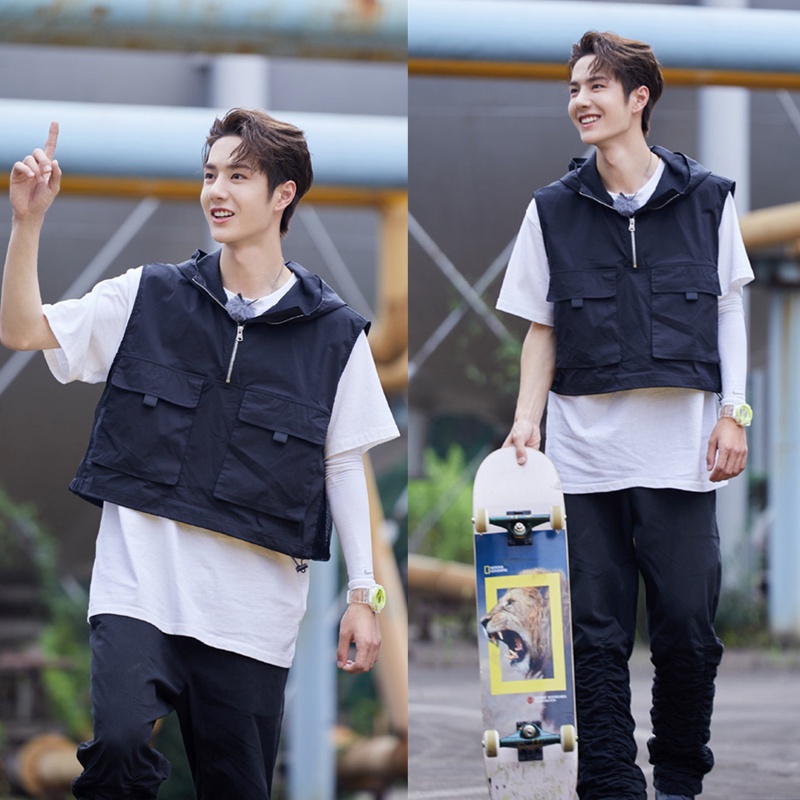 Áo Khoác Đen Không Tay Có Mũ Trùm Đầu Phối Nhiều Túi Phong Cách Đường Phố Cho Nam Và Nữ