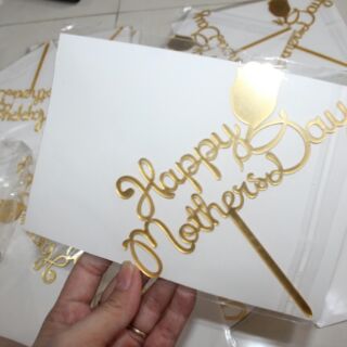 Toper nhựa sắc sảo
