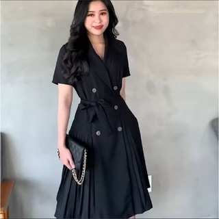 Đầm cổ vest