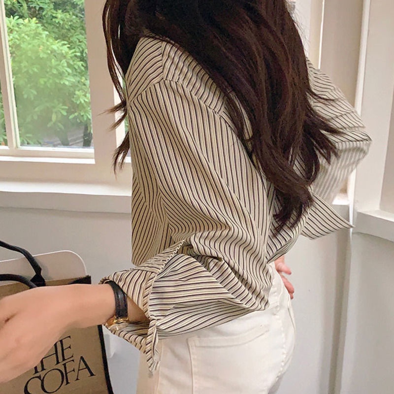 Áo sơ mi dài tay dáng rộng họa tiết sọc giản dị thời trang mùa thu 178325