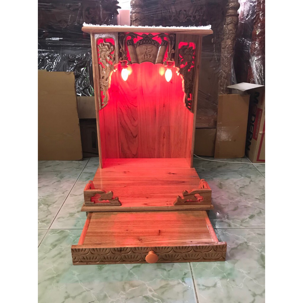 Bàn thờ thần tài ông địa