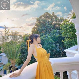 Đầm maxi vàng hở lưng đi biển