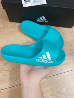 Dép Adidas nữ