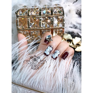 Hoa bột ẩn tay, hoa bộ nail