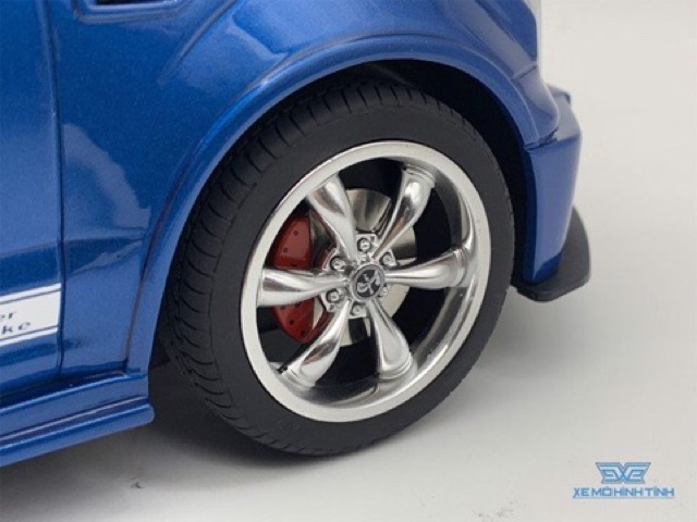 Xe Mô Hình Ford Shelby F150 Super Snake 1:18 GT Spirit