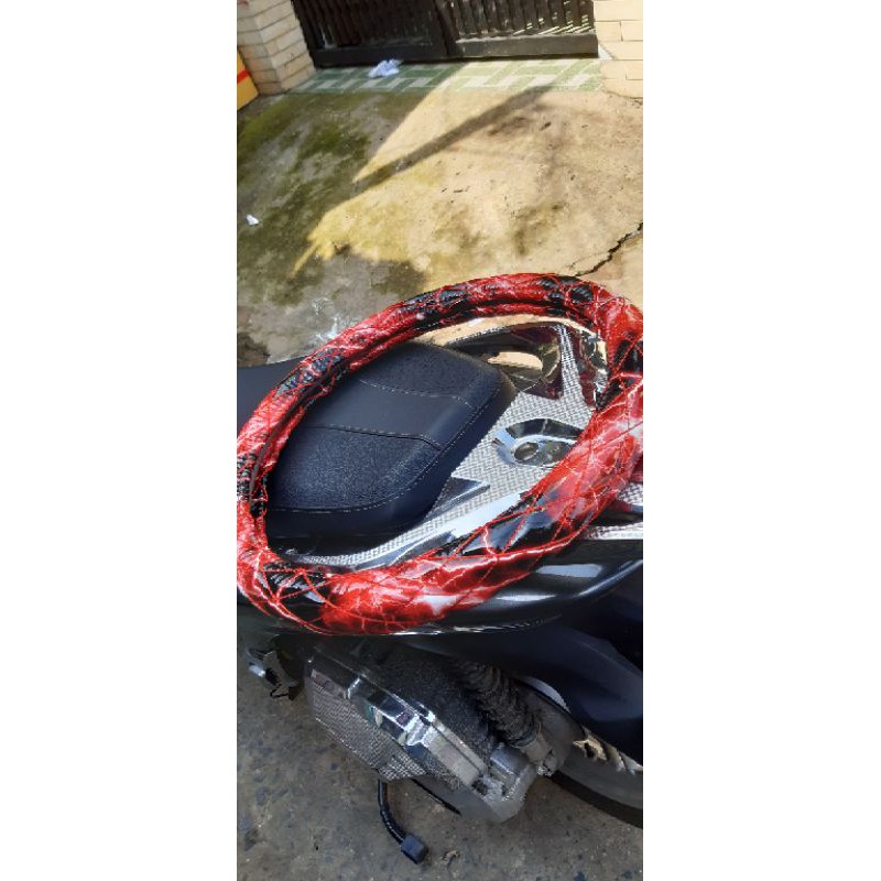 Bọc vô lăng thái lan chuẩn 100%. có hàng từ du lịch đến xe đầu kéo. nói không với hàng nhái. hàng giả