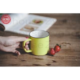 Cốc cafe dùng trong văn phòng