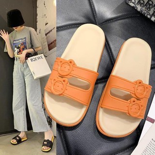 Dép Nữ Quai Ngang 2 Khoá Nhựa  đẹp mắt Phong cách đơn giản nhưng vẫn hiện đại, bắt kịp xu hướng thời trang mới