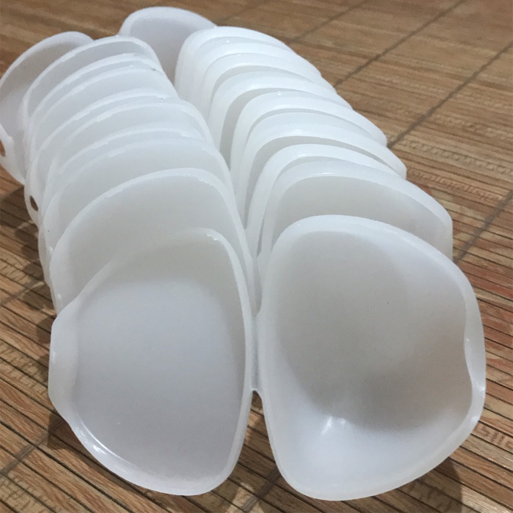 Ti giả Bibs Delux nhập khẩu Đan Mạch được làm từ silicon không mùi
