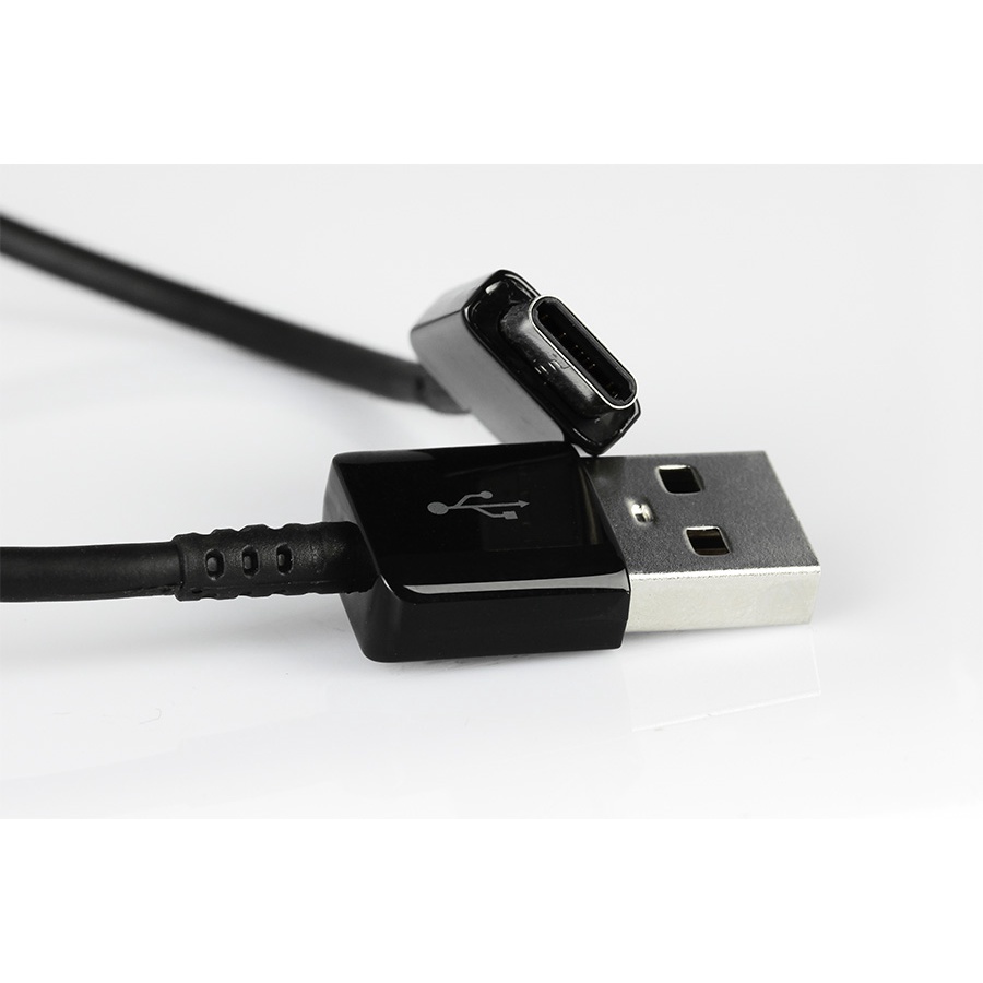 Dây cáp sạc nhanh type C được thiết kế nhỏ gọn, trọng lượng nhẹ với độ dài 1m5 - GomhangVn