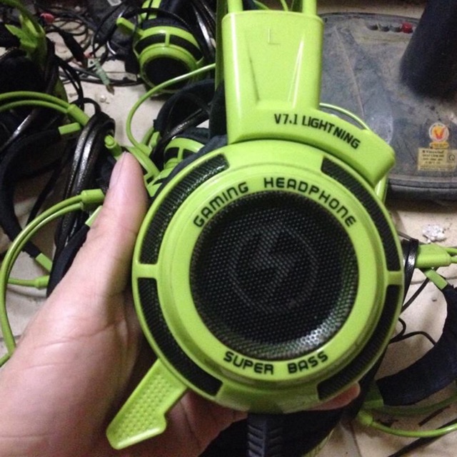 Tai nghe Lightning v7.1 âm thanh hay
