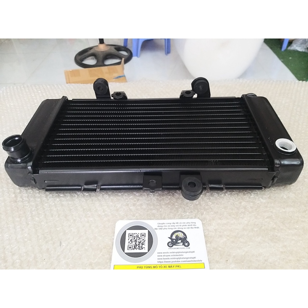 Két nước giải nhiệt làm mát Honda Hornet 250