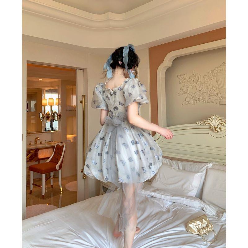 Áo kiểu tay phồng cổ đính ngọc trai thời trang mùa hè phong cách mới 2021 | BigBuy360 - bigbuy360.vn