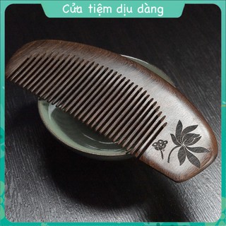Lược gỗ đàn hương dài, mài trơn chống tĩnh điện, nước gỗ tự nhiên không sử dụng hóa chất làm bóng
